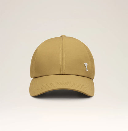 Ami de coeur studs cap