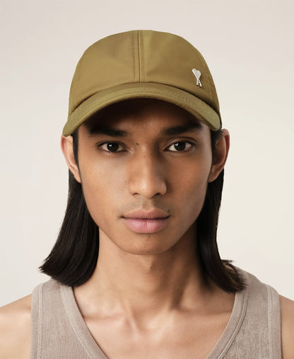Ami de coeur studs cap