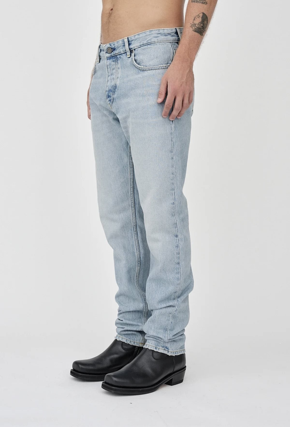 Archer ready blue