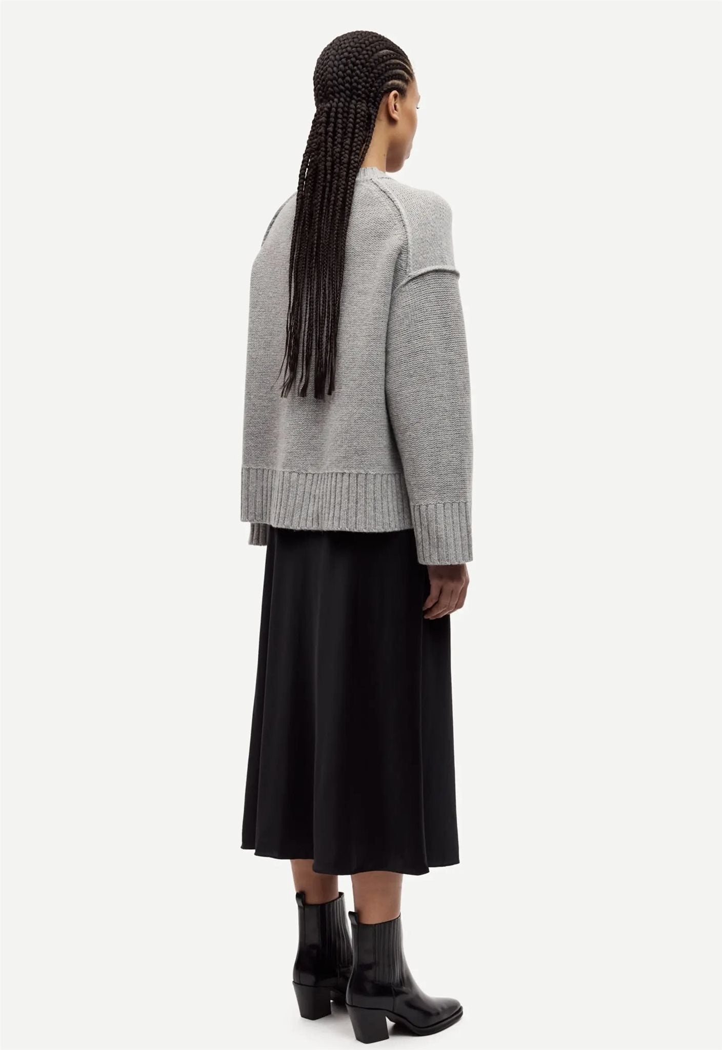 Sakeiku Sweater 11250