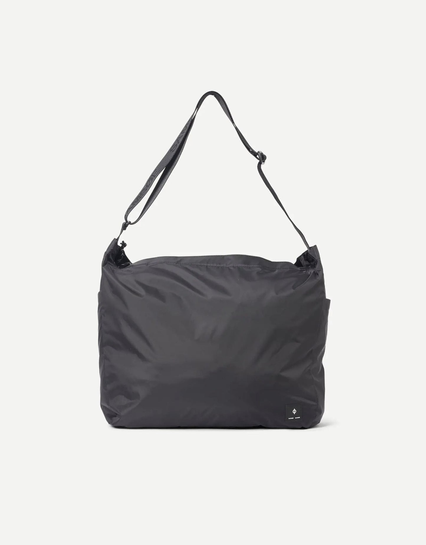 Saluis tote bag