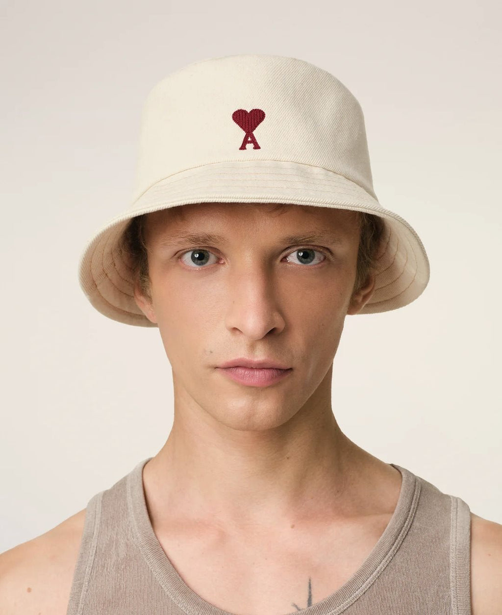 Ami de coeur bucket hat