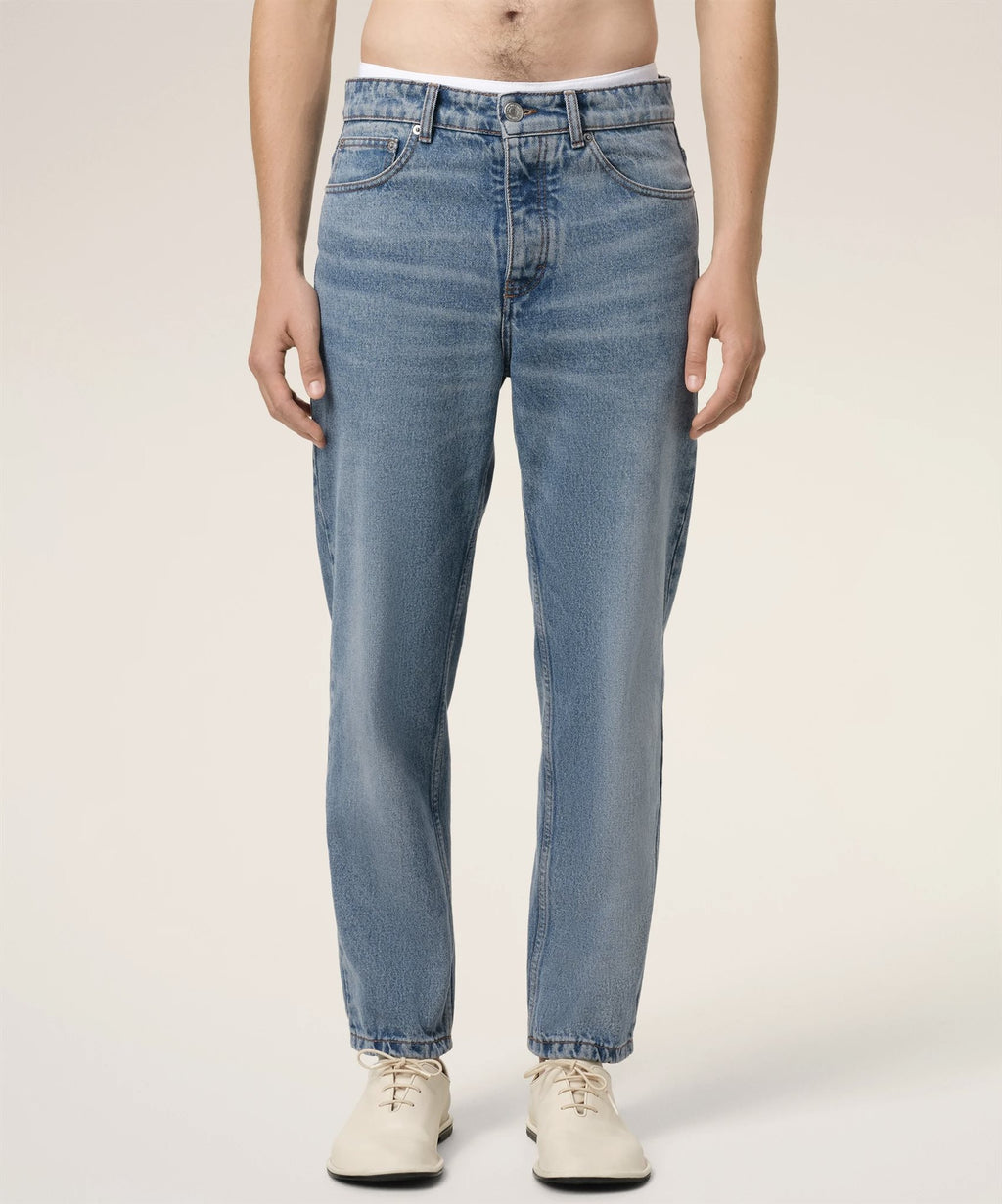 Amo tapered fit jeans