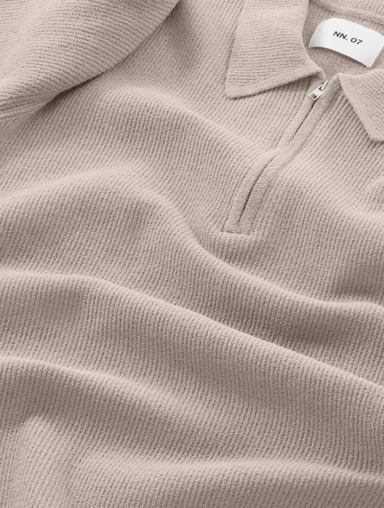 Danny zip polo