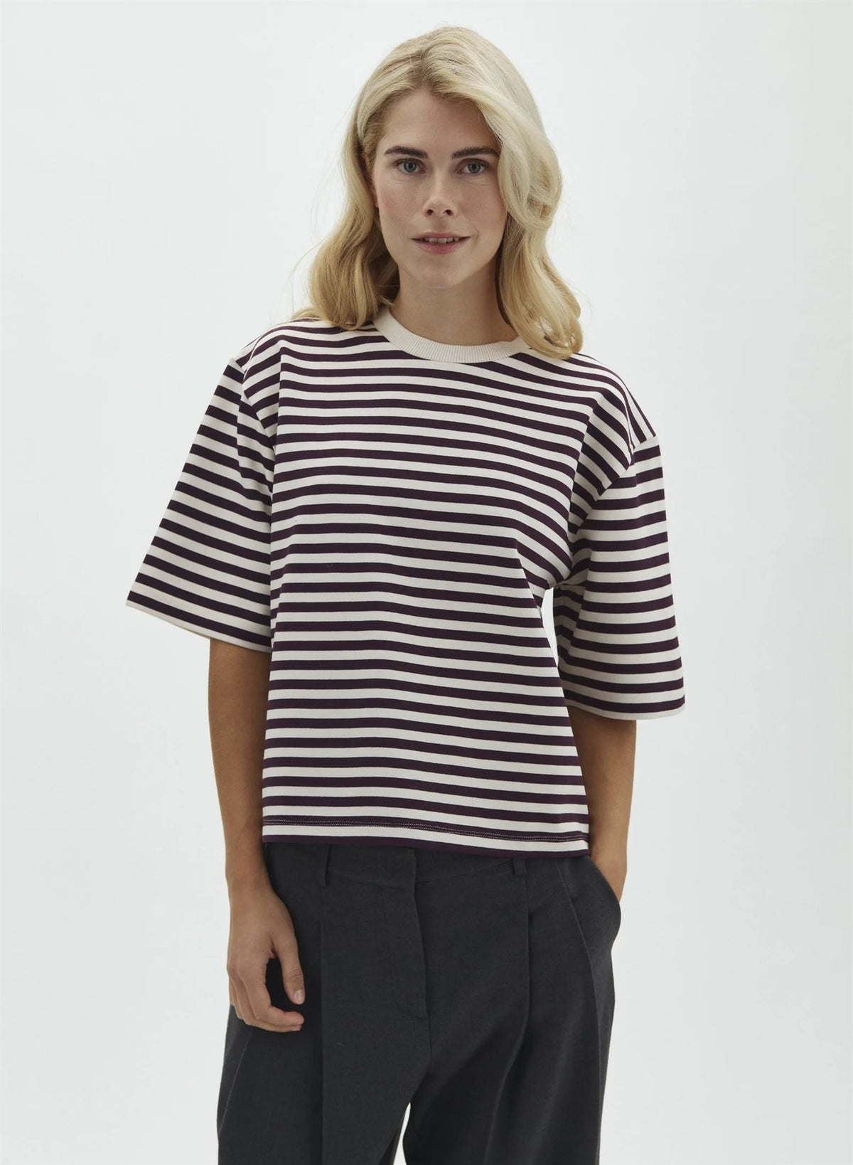 EMRYS-M T-SHIRT