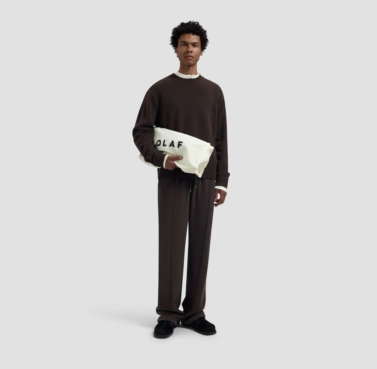 ESSENTIAL KNITTED CREWNECK