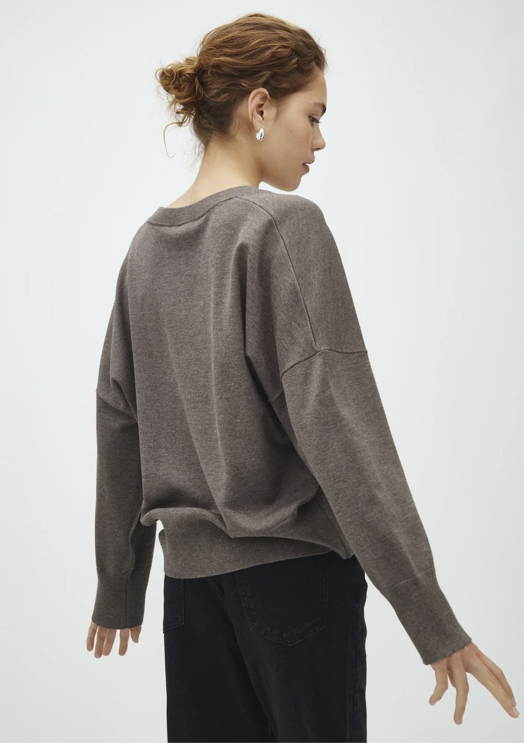 GILLIAN V-M KNIT
