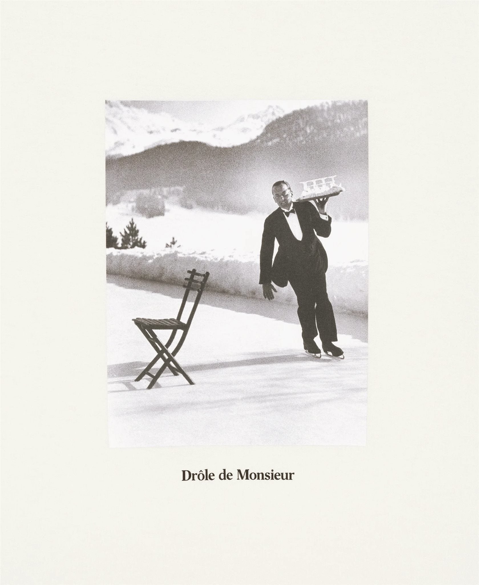 Le T-Shirt Ice Skating Waiter