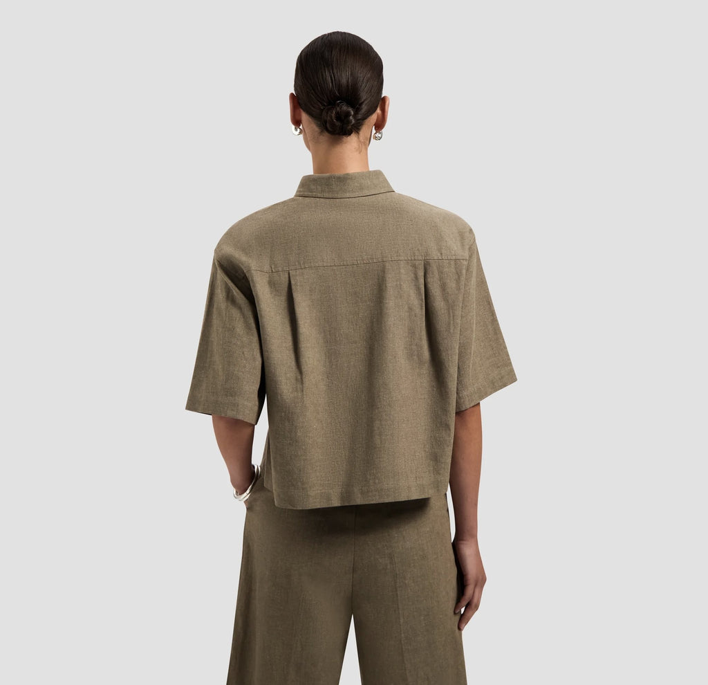 Linen short sleeve shirt