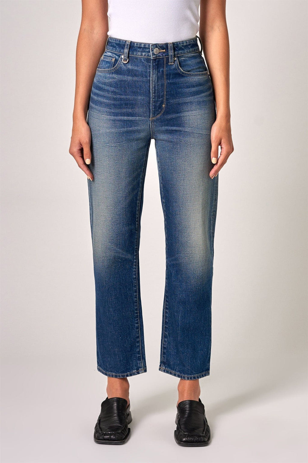 Nico Straight Transform