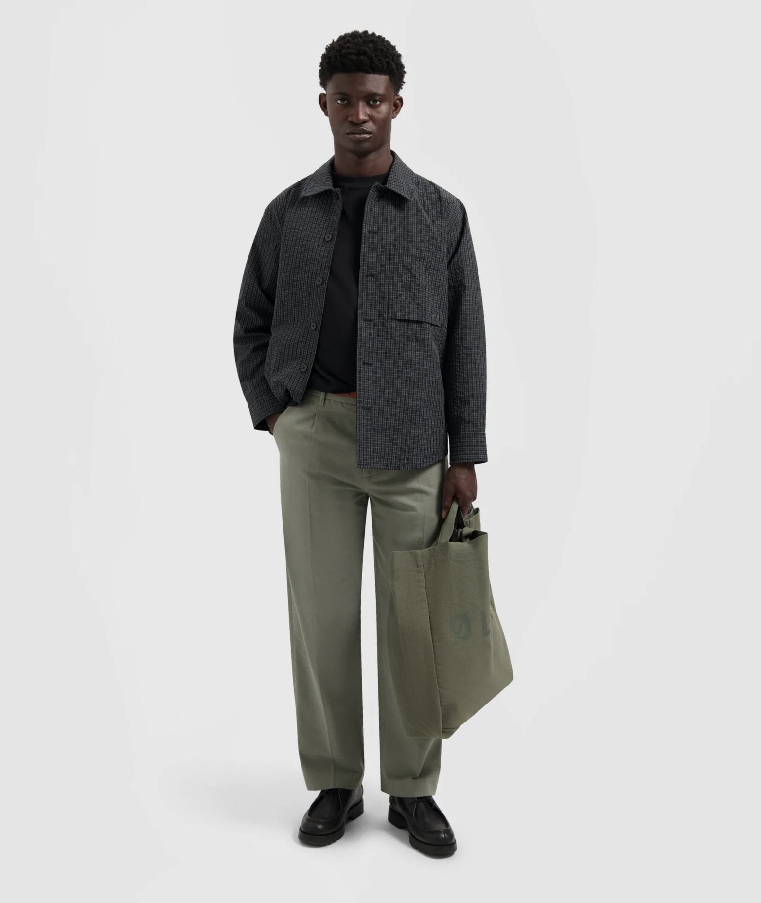 Regular Pleated Pant