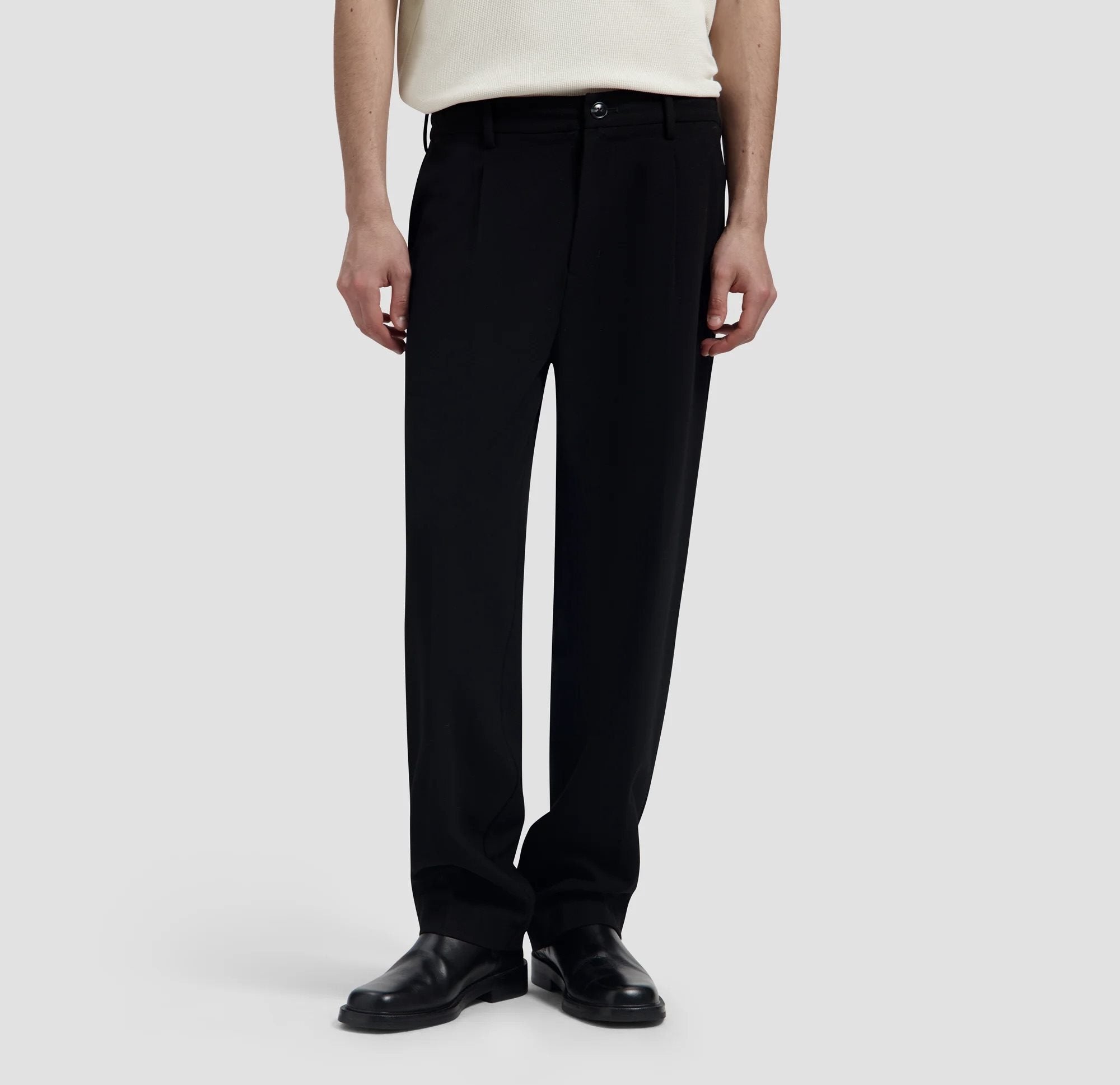 Regular Wool Pleated Pant