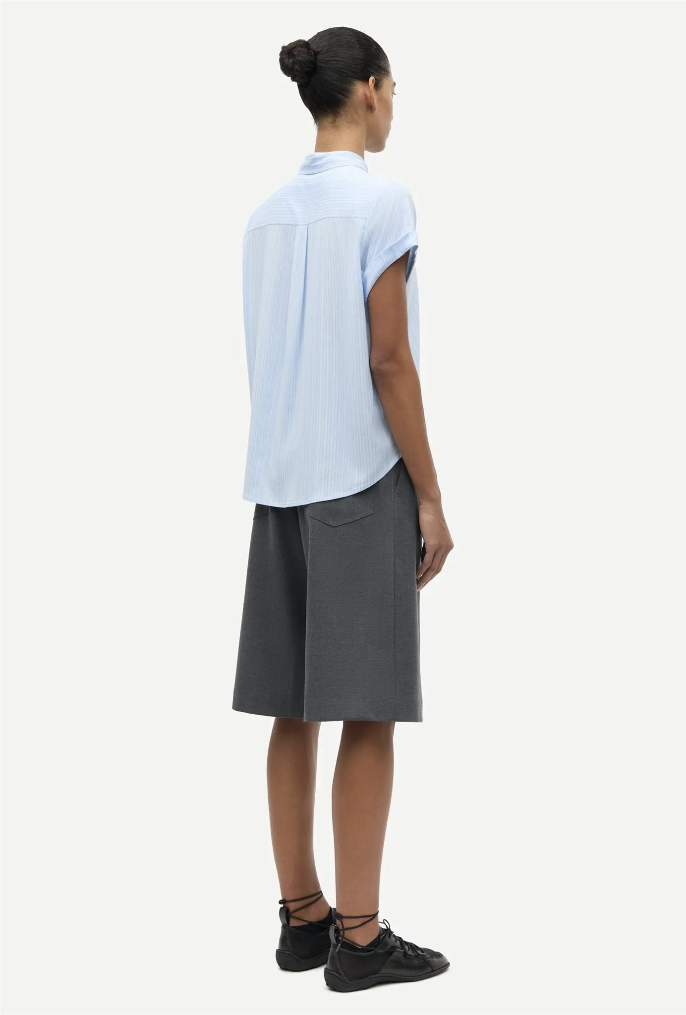 SAHARPER PLEAT SHORTS 16054