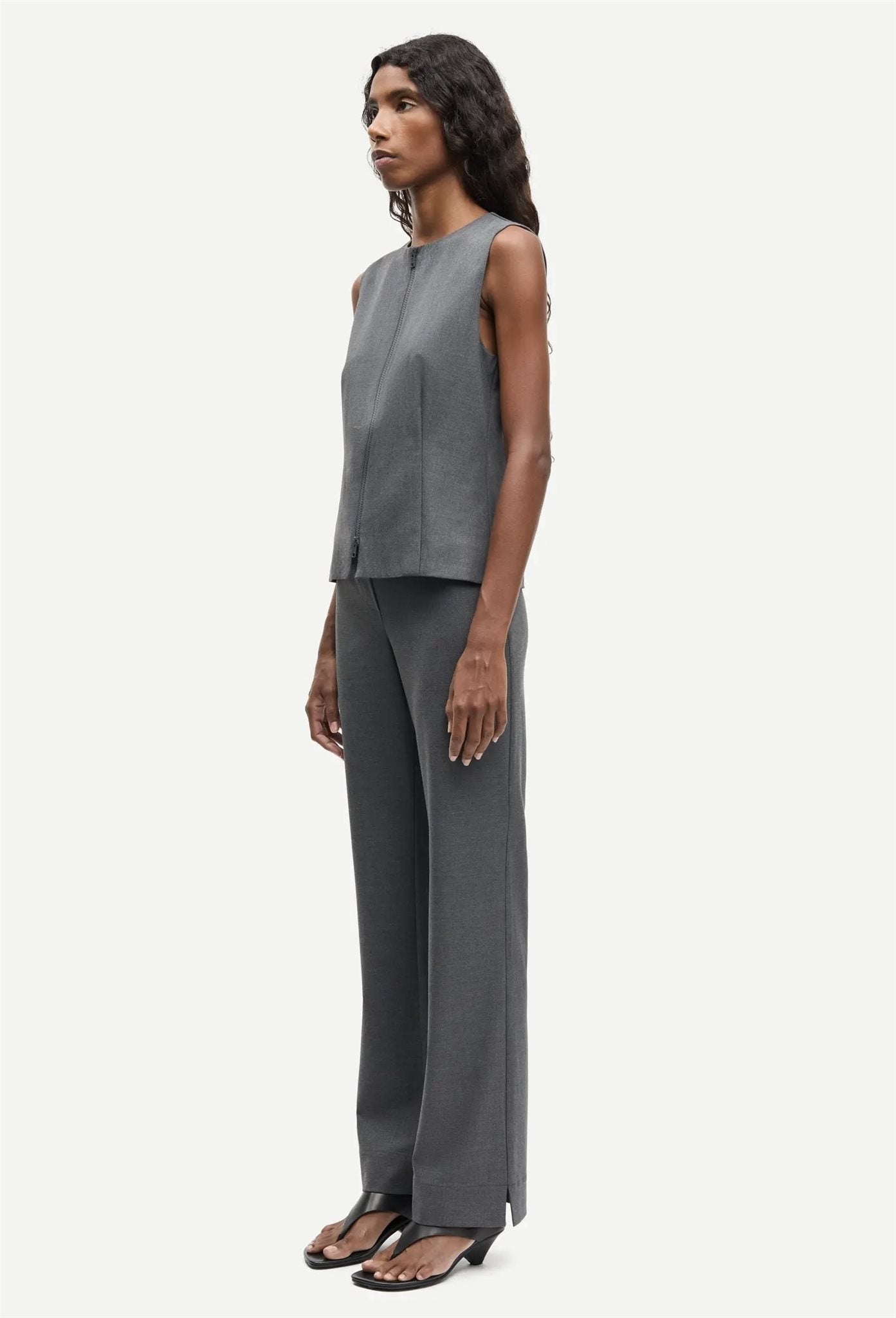 SARIMA VEST 16054